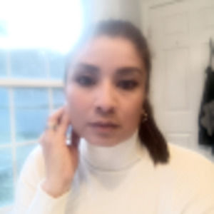 Meet your Posher, Sandra milena